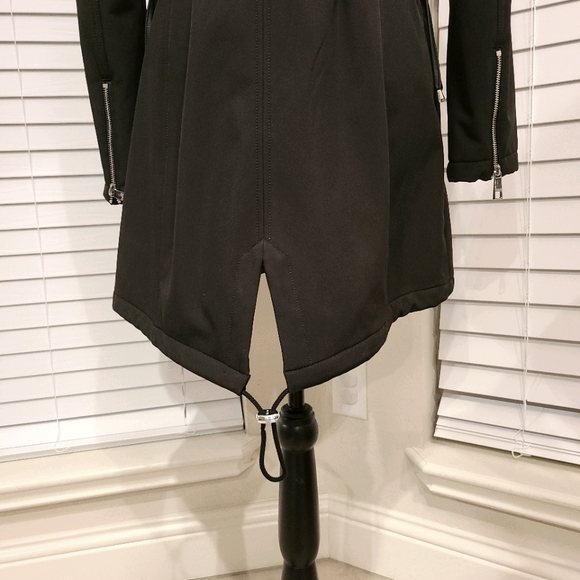 Guess Jacket w/ Hood - Picture 10 of 11